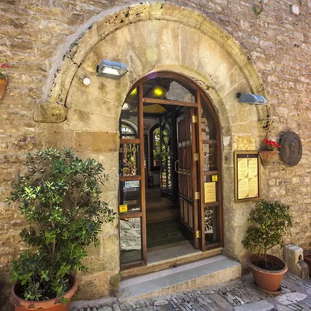 Elimo Отель Эриче