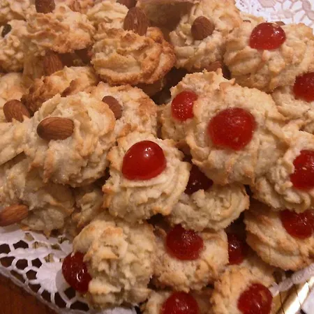 Отель Elimo Эриче