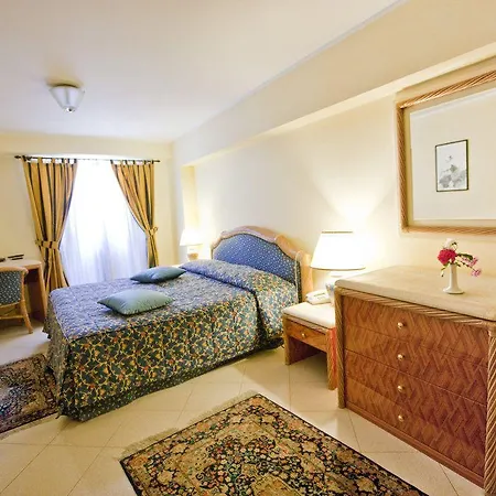 Elimo מלון אריצ'ה