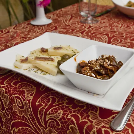 فندق Elimo إريس