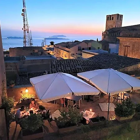 Elimo 3* Erice